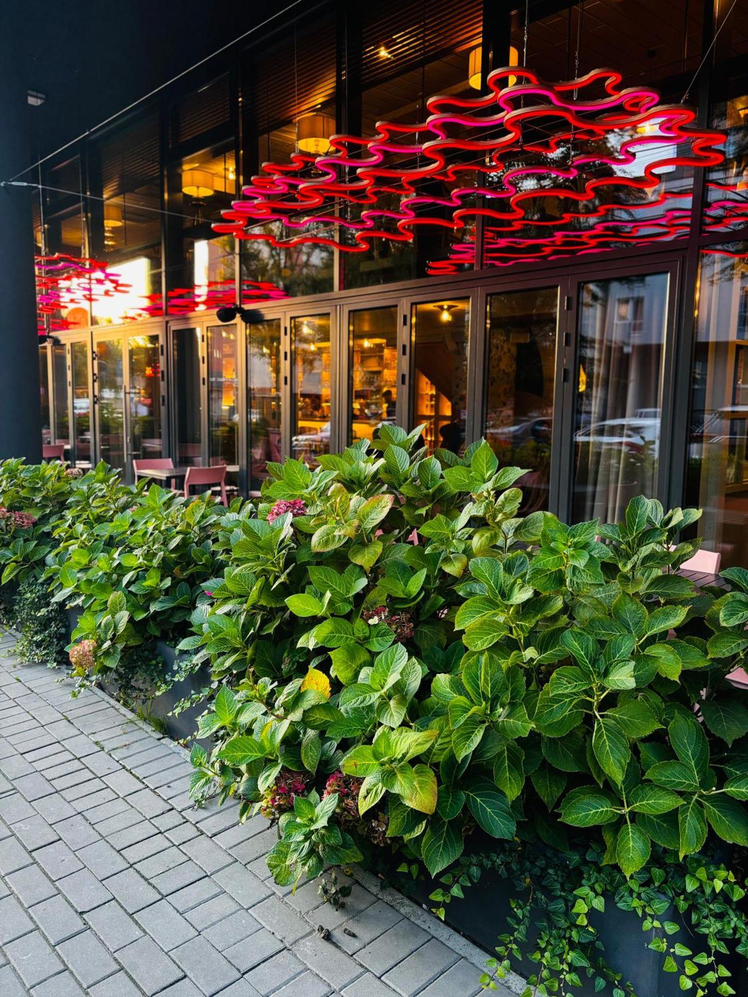 Nadmorskie Tarasy Pink&Blue Z Prywatnym Tarasem Basen Kryty&Zewnetrzny Infinity Silownia Sala Zabaw Kolobrzeg Exterior photo